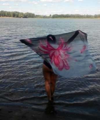 Оленька